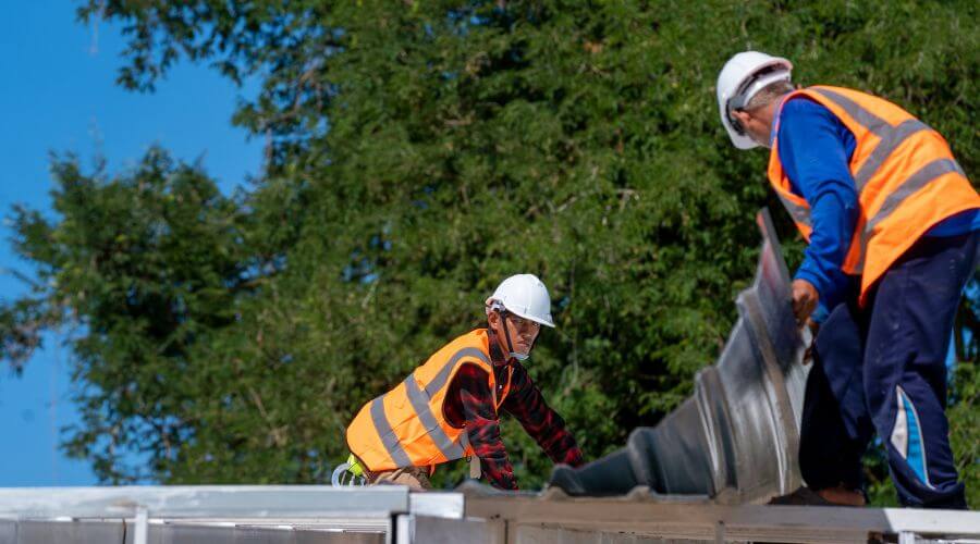 Professional residential roofers in Rosholt, WI